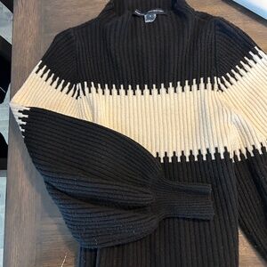 Mock neck French Connection cropped sweater